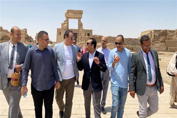 نائب محافظ قنا يشهد انطلاق مؤتمر صيادلة جنوب صعيد مصر الأول بمعبد دندرة
