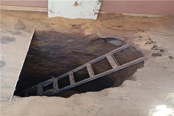 التنقيب على الآثار 