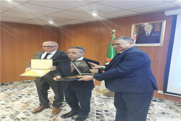 نقيب الأطباء أمين عام الأطباء العرب يشارك في المؤتمر الدولي العشرين