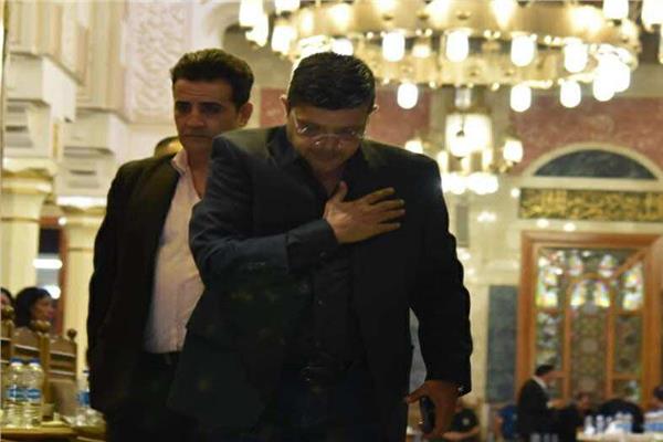 محمد هنيدي يقدم واجب العزاء في وفاة سميحة ايوب 