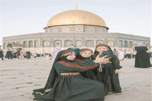 فلسطين تحتفل بالعيد وسط الركام
