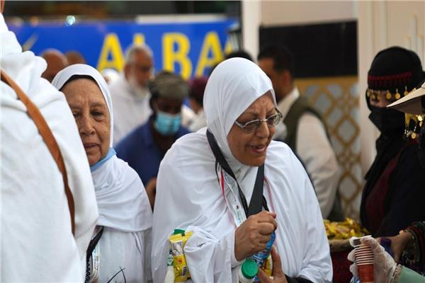 تفويج الحجاج المتعجلين من مشعر منى