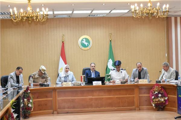  حازم الأشموني محافظ الشرقية