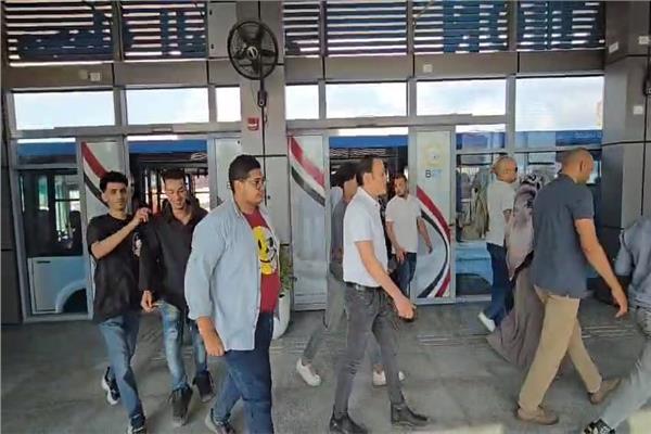 إحدى محطات الأتوبيس الترددي السريع