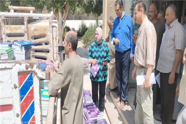 توزيع كتيبات المفاهيم على لجان امتحانات الثانوية العامة 2025