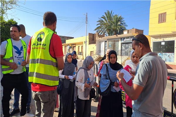 "مستقبل وطن" بالأقصر يقيم مخيمات لخدمة طلاب الثانوية العامة في مركز القرنة  