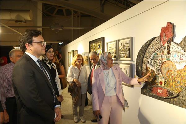 وزير الثقافة يفتتح فعاليات الدورة الخامسة والأربعين للمعرض العام