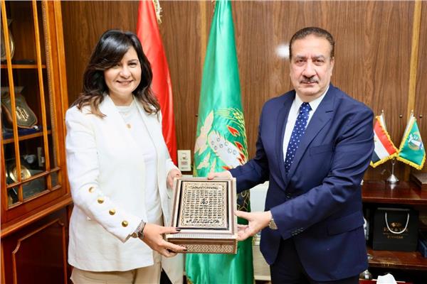  : محافظ المنوفية يستقبل السفيرة نبيلة مكرم 