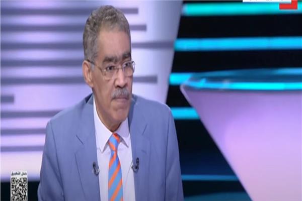 لكاتب الصحفي ضياء رشوان