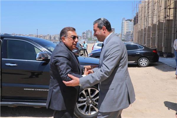 الأستاذ الدكتور أيمن الشهابى محافظ دمياط يستقبل اللواء طارق مرزوق محافظة الدقهلية