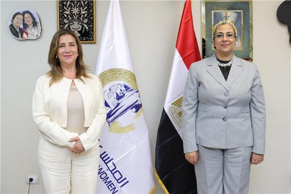 المستشارة أمل عمار تستقبل حنان حمدان ممثلة مفوضية الأمم المتحدة لشؤون اللاجئين بمصر