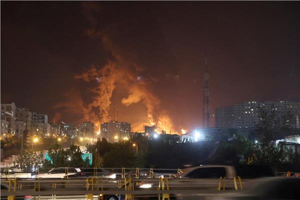 إيران