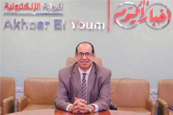  الذكاء الاصطناعي والجفاف والتصحر والانتماء للوطن في سؤال التعبير .. وزويل والنفط في القراءة 