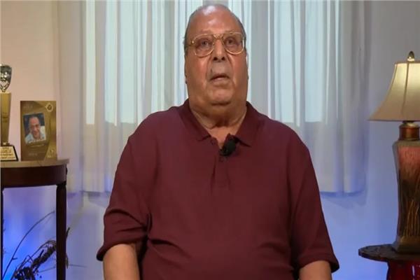  الفنان أسامة عباس