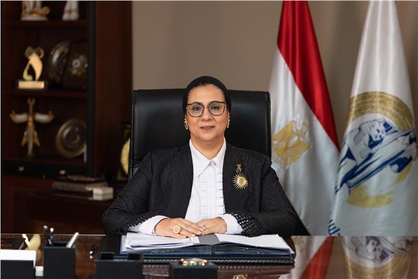 المستشارة أمل عمار