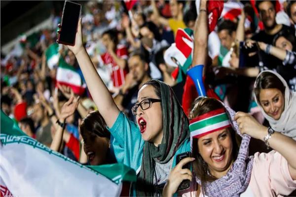  الشعب الإيراني