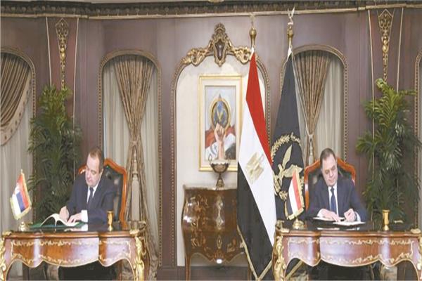 وزير الداخلية ونائب رئيس وزراء صربيا يوقعان على مُذكرة التفاهم