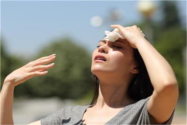 سبب ارتفاع درجات الحرارة فى الصيف على مصر - صورة تعبيرية