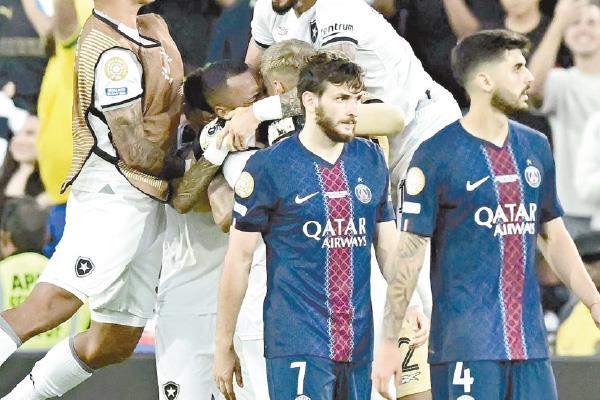 بوتافوجو حقق المفاجأة بالفوز على سان جيرمان