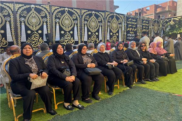 القومي للمرأة يقدم واجب العزاء لأسر ضحايا حادث كفر السنابسة بالمنوفية