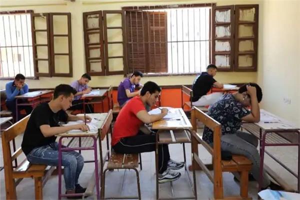  طلاب الثانوية العامة 