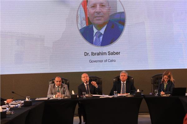 عالية عرض وثيقة عمل مشروع اليونسكو ( المنتدى التراثى الجامعي UHF )
