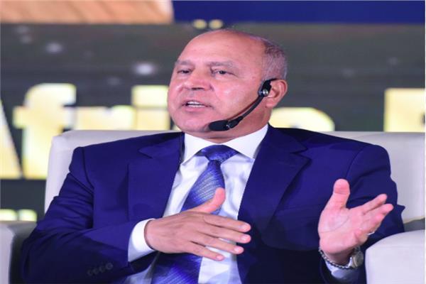 الفريق كامل الوزير، وزير النقل والصناعة ونائب رئيس الوزراء