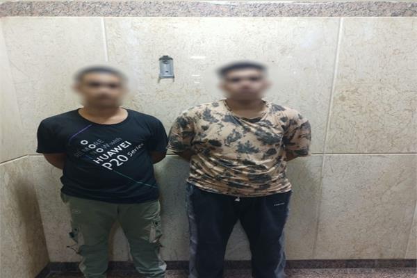 المتهمين