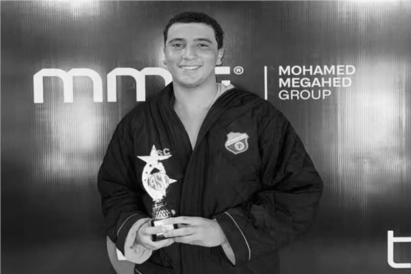 عبدالرحمن فيصل لاعب فريق كرة الماء مواليد 2009