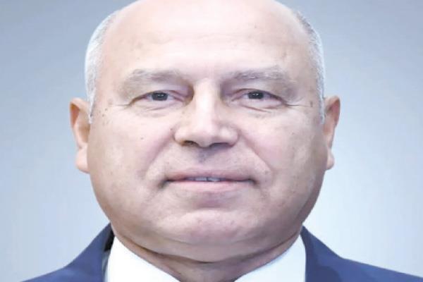 الفريق مهندس كامل الوزير نائب رئيس مجلس الوزراء للتنمية الصناعية وزير الصناعة والنقل