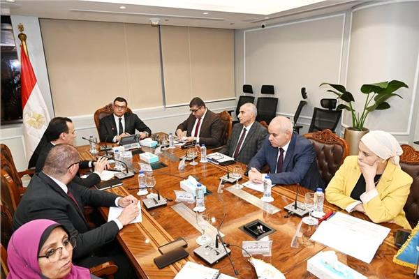 وزير الإسكان