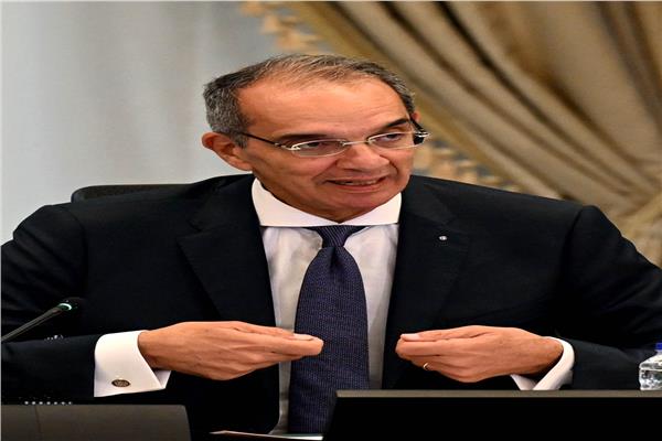 وزير الاتصالات 
