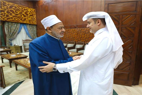 شيخ الأزهر خلال استقباله للسفير القطري
