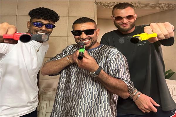 أحمد سعد مع مروان موسى وعفرتو في كواليس تسجيل «حبيبي ياه ياه»