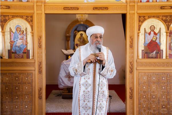 البابا تواضروس يصلي قداس عيد الرسل مع شباب أسبوع الخدمة العالمي