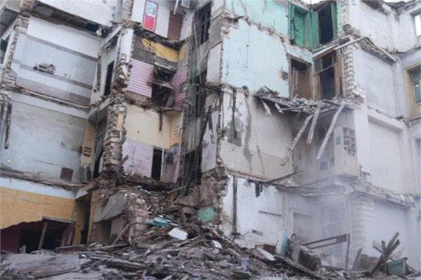 عقار شارع الخديوي بمنطقة العطارين بمحافظة الإسكندرية