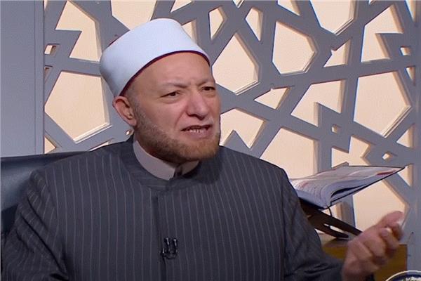 الشيخ عويضة عثمان، أمين الفتوى بدار الإفتاء