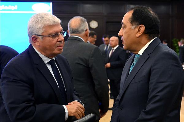  مجلس الوزراء على تجديد التفويض الصادر لوزير التعليم العالي