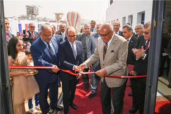 اللواء أ.ح مهندس "مختار عبد اللطيف " رئيس الهيئة العربية للتصنيع