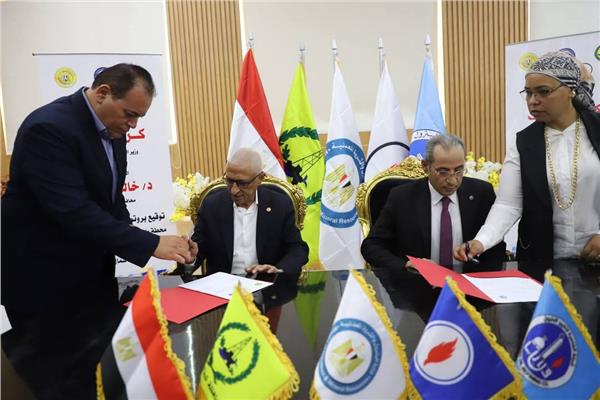 بروتوكول تعاون بين شمال سيناء والقاهرة لتكرير البترول
