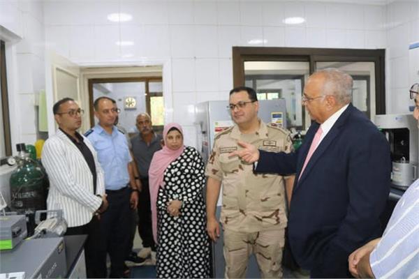 "بحوث الصحراء" و" الفنية العسكرية" يناقشان المراحل النهائية لتدشين قاعدة علمية لتحلية المياه