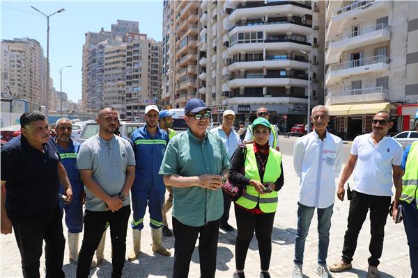 رئيس صرف الإسكندرية يتفقد أعمال منطقة المنتزه