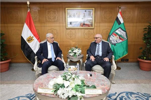 رئيس هيئة قضايا الدولة خلال استقباله النائب العام