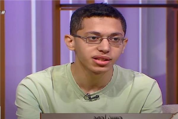  الطالب حسين أحمد حسين  الثاني على مستوى الجمهورية في شعبة علمي علوم