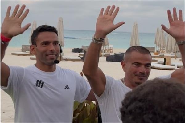 عمرو دياب وعلي مظهر في جيم بحر الساحل