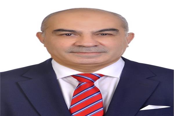  الأستاذ/ وائل عبد المجيد المدير التجاري لشركة أب شير 