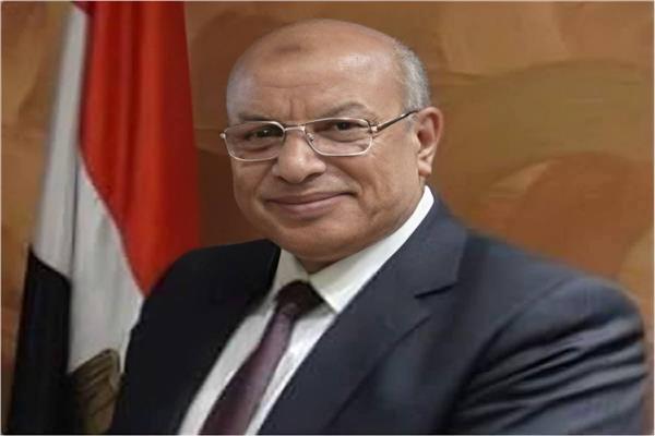 مصطفى احمد الشيمى  رئيس مجلس الإدارة بشركة مياه الشرب بالقاهرة 