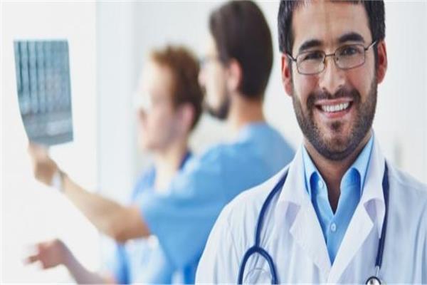  مؤشرات يجب أن تتأكد منها قبل اختيار كلية الطب