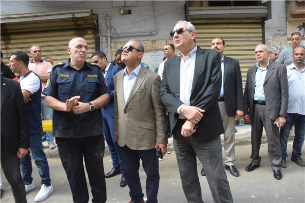  مدير أمن الغربية يتفقد حادث سقوط منزل بطنطا