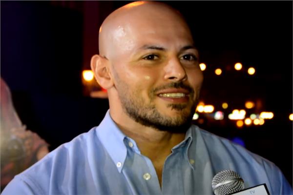 الفنان أحمد التهامي